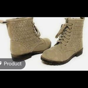 super cute girls boots!